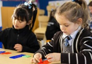 1200 x 1200 @ 72 DPI - Weave Square 2025